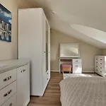 Apartment 3-bedroom Penthouse With Sauna In Old Town