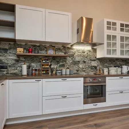 Charming Penthouse With Sauna In Old Town Appartement