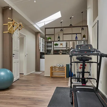 Charming Penthouse With Sauna In Old Town Appartement Tallinn