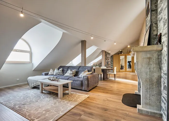 Charming Penthouse With Sauna In Old Town Tallinn