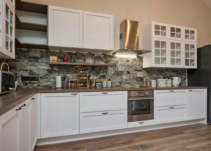 Charming Penthouse With Sauna In Old Town Appartement