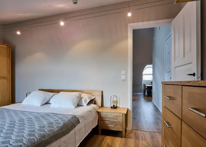 Charming Penthouse With Sauna In Old Town Ταλίν